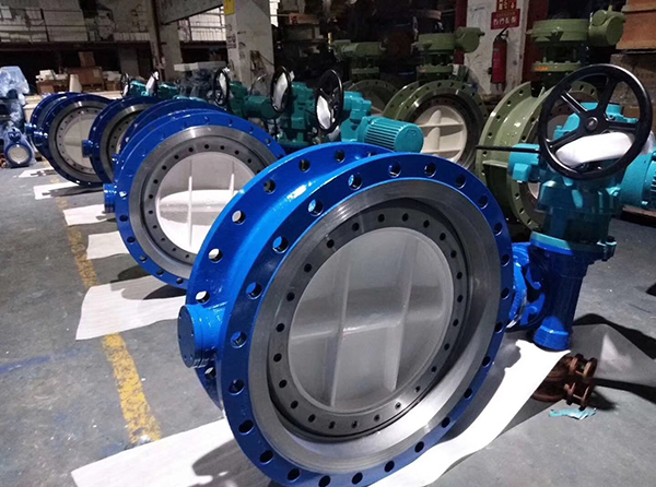 1716798566192642.jpg 86e9df977af7faed8bd42dff08f26290_161509900325.jpg